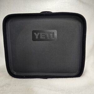 YETI Daytrip Lunch Box Black Insulated Soft Cooler Travel Bag Used